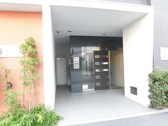 新大阪南グランドマンションの物件外観写真