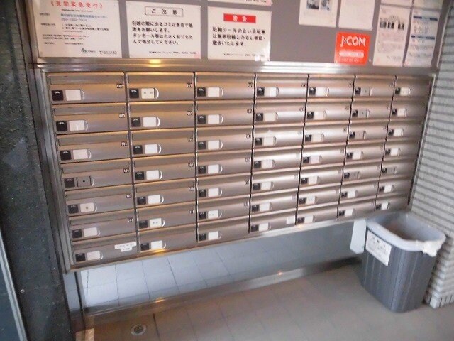 新大阪南グランドマンションの物件外観写真