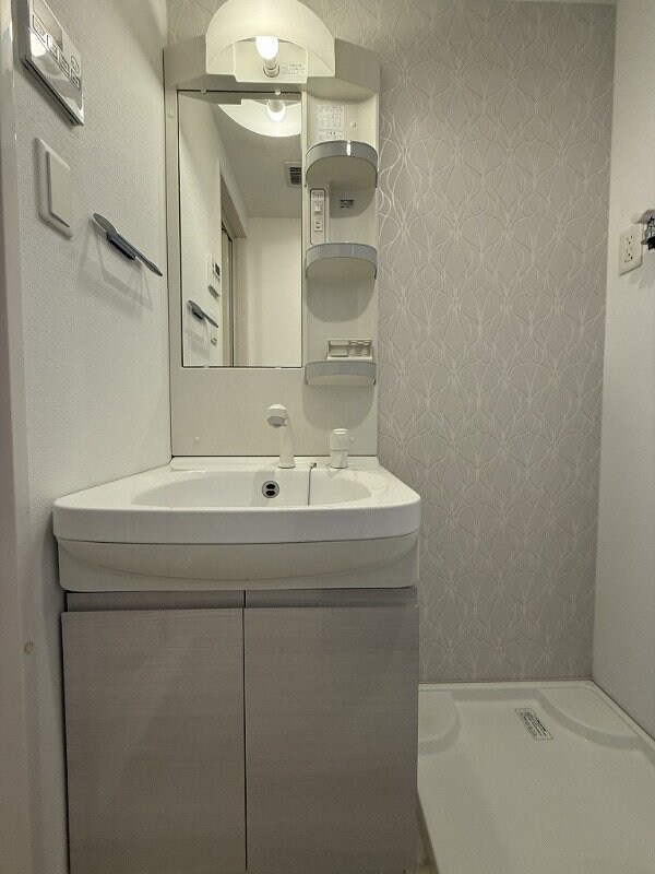 新大阪駅 徒歩13分 11階の物件内観写真