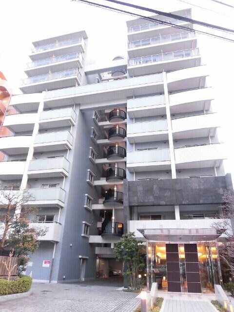 アクアスイート新大阪の物件外観写真