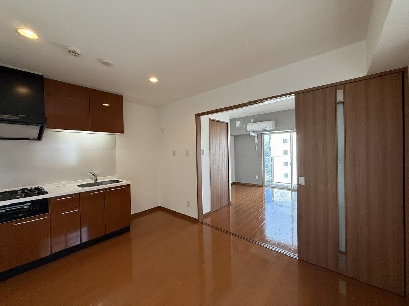 アクアスイート新大阪の物件内観写真