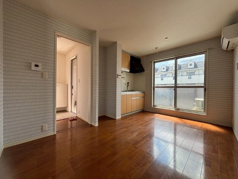 岡町駅 徒歩8分 1階の物件内観写真