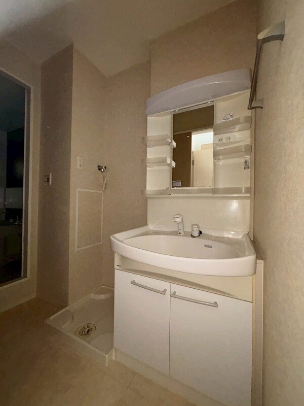 岡町駅 徒歩8分 1階の物件内観写真