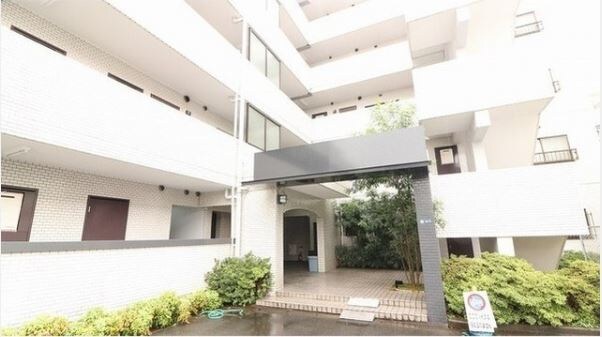 コスモリード武蔵中原の物件外観写真