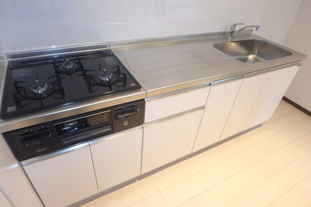 コスモリード武蔵中原の物件内観写真