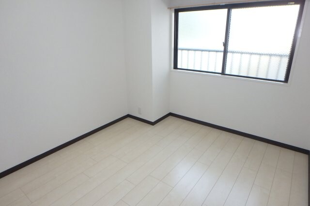 コスモリード武蔵中原の物件内観写真