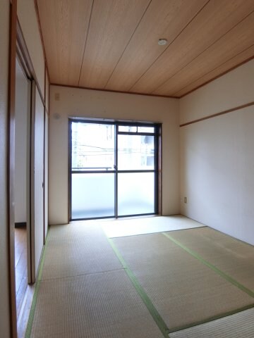 武蔵小杉駅 バス12分  能満寺下車：停歩3分 2階の物件内観写真