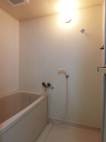 武蔵小杉駅 バス12分  能満寺下車：停歩3分 2階の物件内観写真