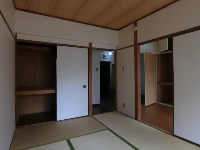 武蔵小杉駅 バス12分  能満寺下車：停歩3分 2階の物件内観写真