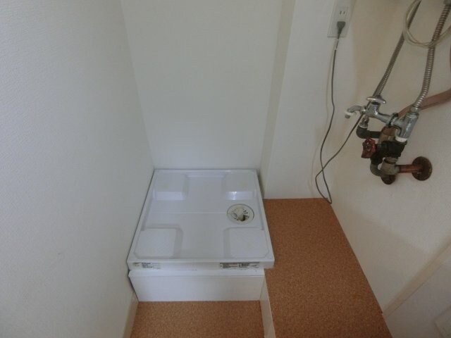 内田マンションの物件内観写真