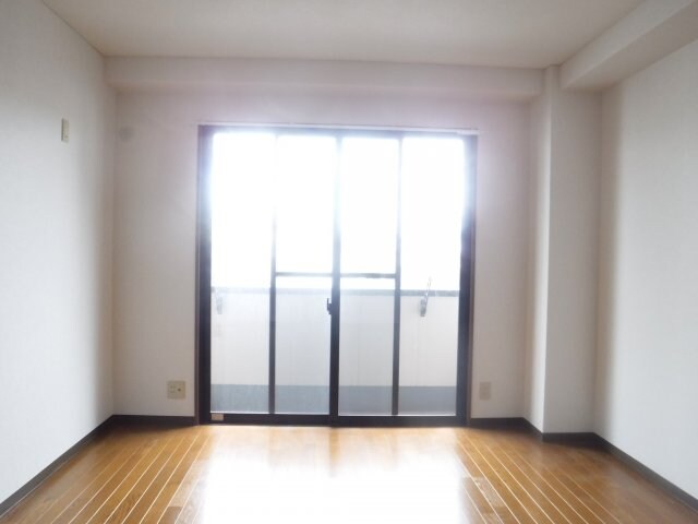 サンレジデンスの物件内観写真