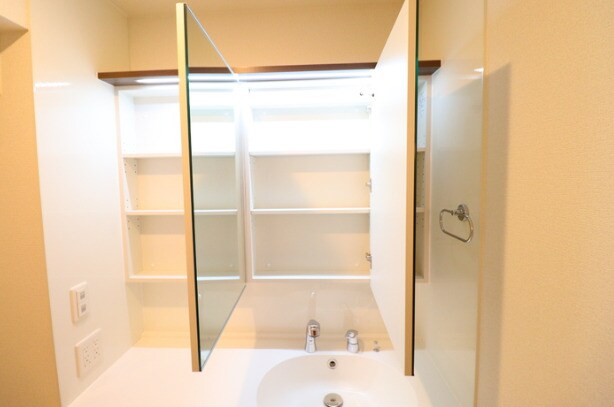 ローレルハイムの物件内観写真