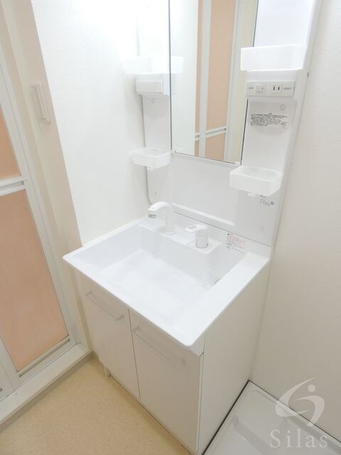 トレノーヴェ南巽の物件内観写真