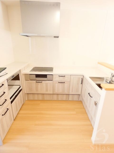 ヴィクトワール　サカノの物件内観写真