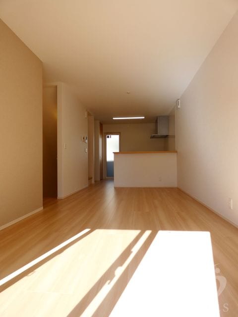 ヴィクトワール　サカノの物件内観写真