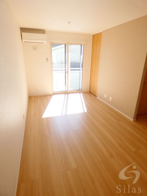 ヴィクトワール　サカノの物件内観写真