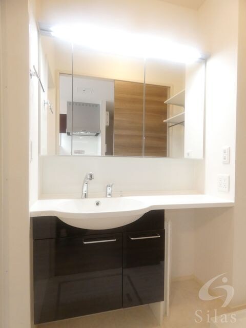 スカイコート鶴橋の物件内観写真