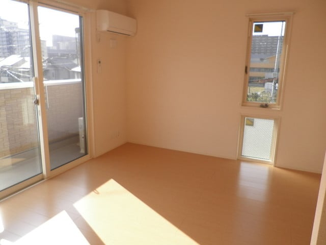 アコルデ西岩田の物件内観写真