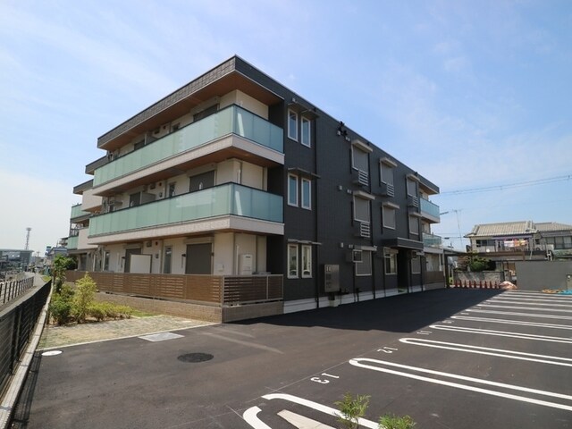 大阪府八尾市南久宝寺３丁目の物件外観写真