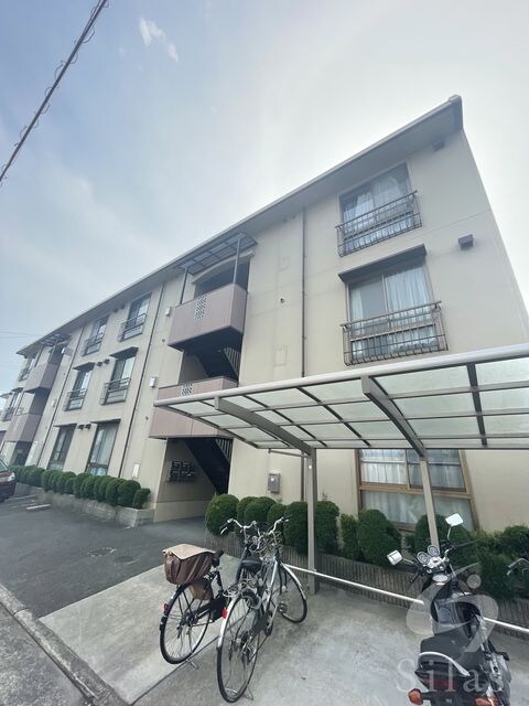 大阪府八尾市東山本新町４丁目の物件外観写真