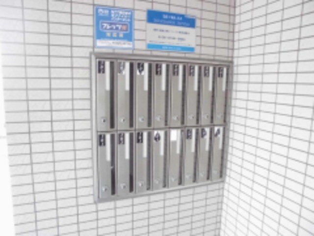 瓢箪山駅 徒歩4分 1階の物件外観写真