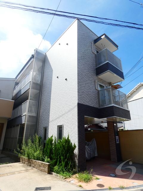 ラ・ハイール喜連の物件外観写真