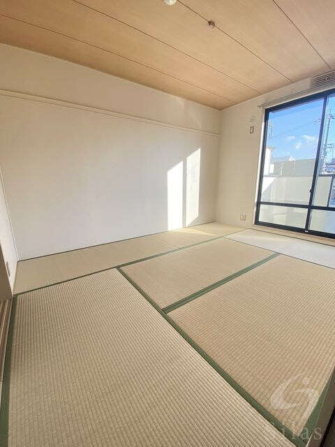 サンライフ岡田の物件内観写真