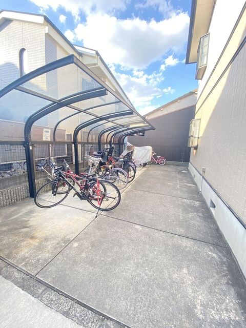 サンライフ岡田の物件外観写真