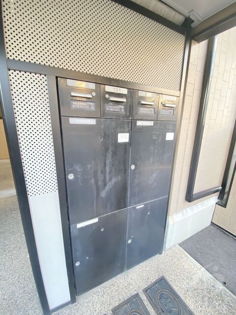 サンライフ岡田の物件外観写真