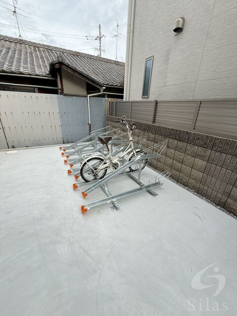 若江岩田駅 徒歩8分 1階の物件外観写真