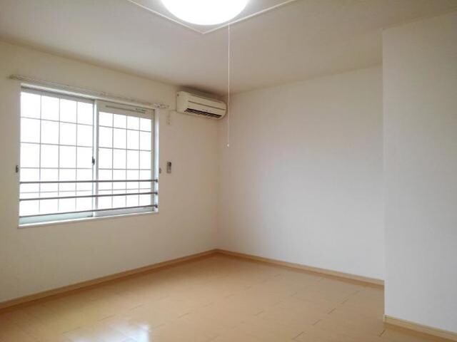 高安駅 徒歩13分 2階の物件内観写真