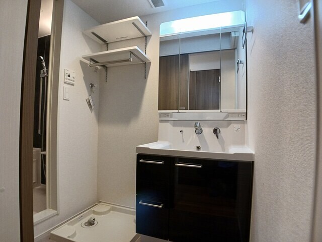 御陵前駅 徒歩15分 1階の物件内観写真