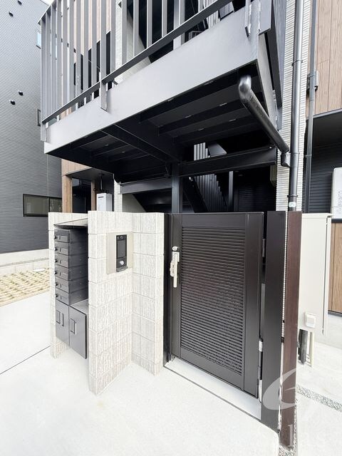 布忍駅 徒歩5分 1階の物件外観写真