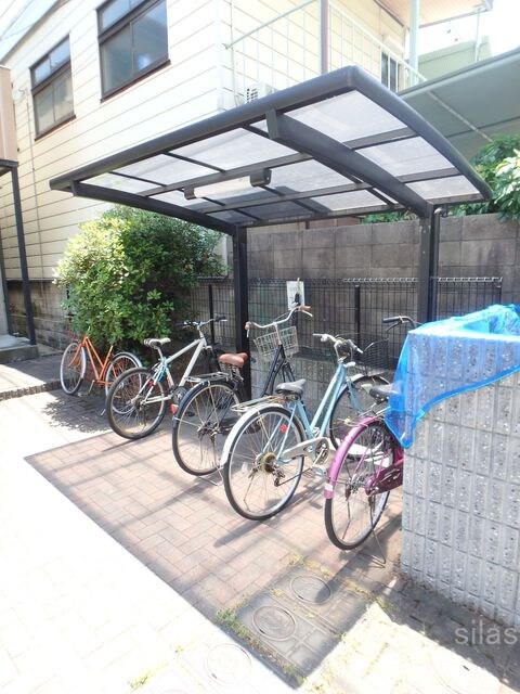 ハイツ・サーティワンの物件外観写真