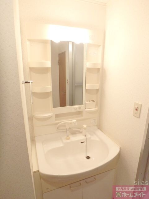 ハイツ・サーティワンの物件内観写真