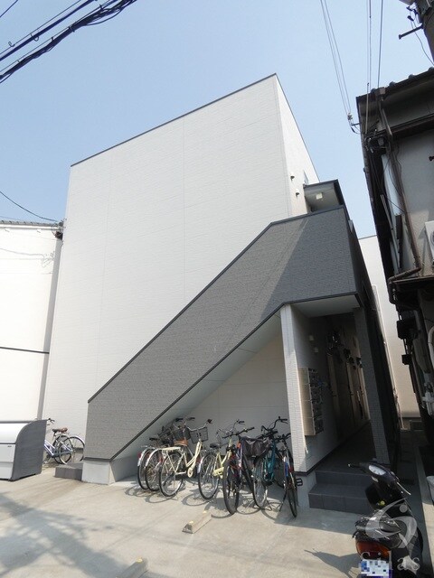 COLORの物件外観写真