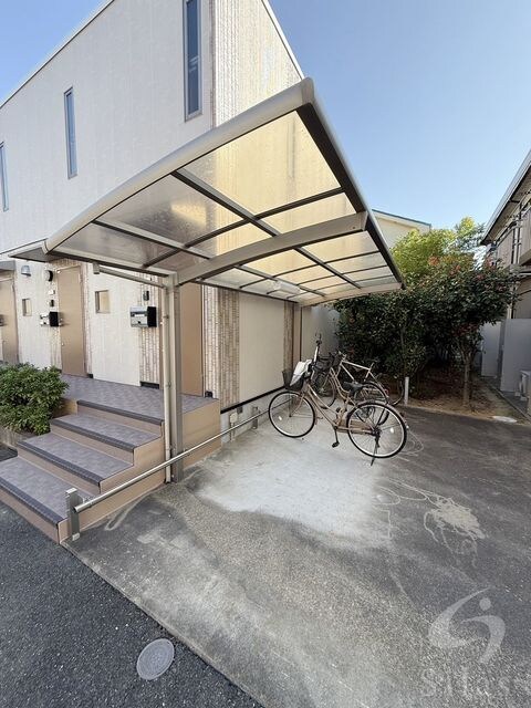 エル・セレーノ香ヶ丘Cの物件外観写真