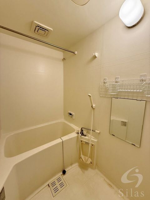 エル・セレーノ香ヶ丘Cの物件内観写真