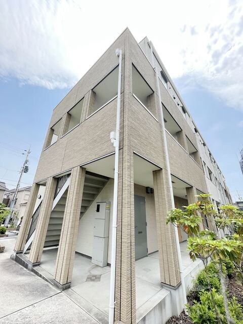 スリーハーブズ谷佐の物件外観写真