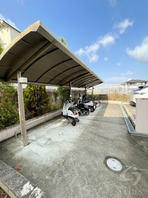 栂・美木多駅 徒歩15分 3階の物件外観写真