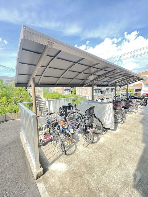 カーサ高善　B棟の物件外観写真