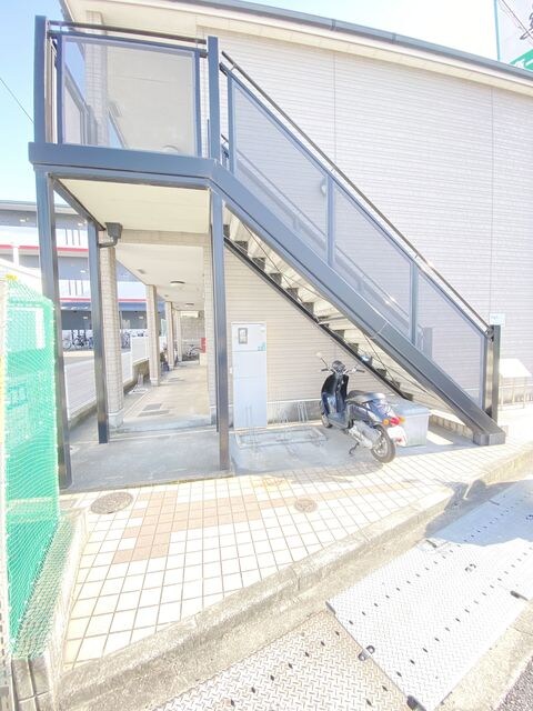 津久野駅 徒歩10分 1階の物件外観写真
