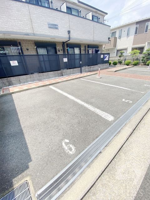 諏訪ノ森駅 徒歩6分 1階の物件外観写真