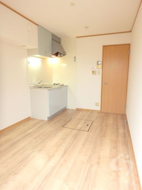 高石駅 徒歩10分 1階の物件内観写真