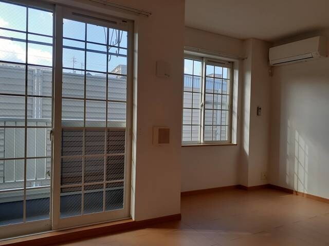 栂・美木多駅 徒歩12分 1階の物件内観写真