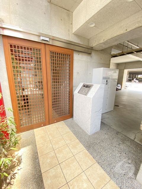 堺東駅 徒歩5分 8階の物件外観写真