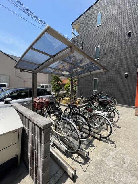 アンプルールフェール堺東の物件外観写真