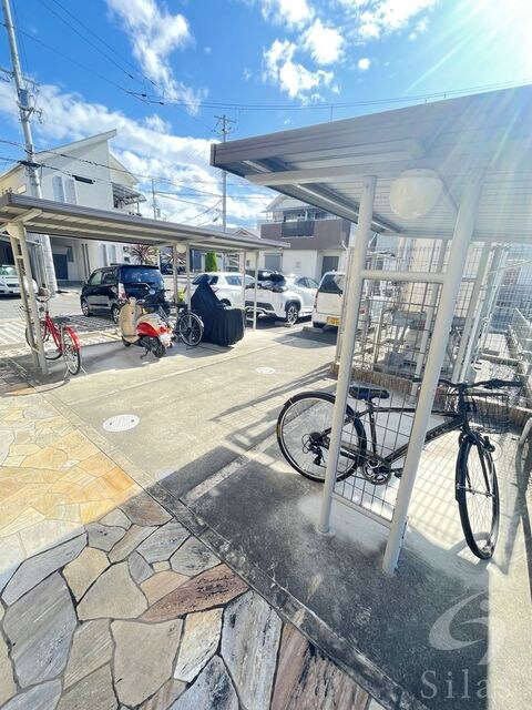 スリーハーブズ狭山Ⅰ番館の物件外観写真