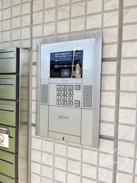 ファミリア金剛の物件外観写真