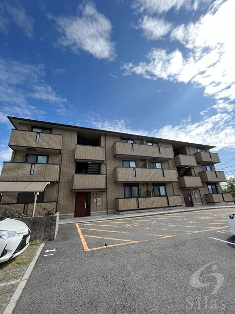 ファミーユ・Mの物件外観写真